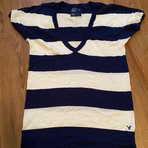 American Eagle lightweight short sleeve sweater